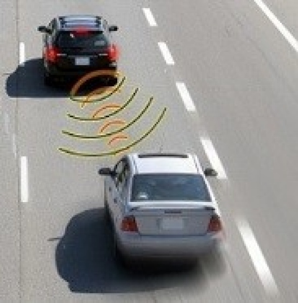 car sensor detecting car behind on the road